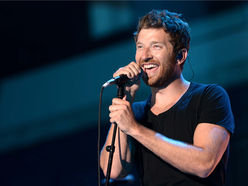 Brett Eldredge: Glow Tour at Wang Theatre